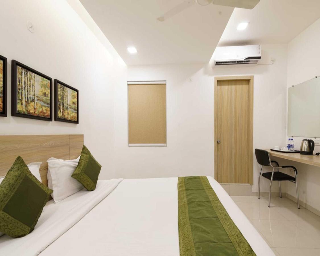 The Perch Hotel Visakhapatnam Eksteriør bilde